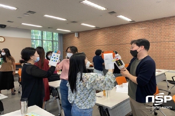 NSP통신-경상북도교육청은 2020학년에도 초·중등 영어교사들을 대상으로 영어과 교육과정 운영의 내실화를 위해 단기·심화 등 다양한 연수를 운영하고 있다고 24일 밝혔다. (경상북도교육청)