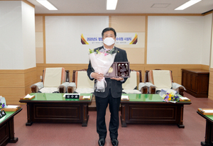 [NSP PHOTO]광양시의회 백성호 의원,  광양행의정연대가 뽑은 행정사무감사 베스트 의원 선정