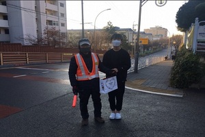 [NSP PHOTO]순천왕조초 전교학생회장단, 학교주변 등교 봉사자들에게 따뜻한 나눔 실천