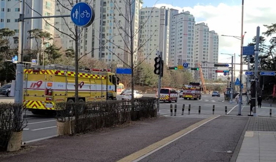 NSP통신-향남우체국사거리에 구축한 긴급차량우선신호시스템 전경. (화성시)