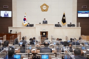 [NSP PHOTO]용인시의회, 반도체 클러스터와 일반산단의 상생, 관계기관 협약 동의안 의결