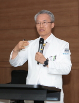 [NSP PHOTO]김성호 영남대병원장, 보건복지부장관 표창 수상