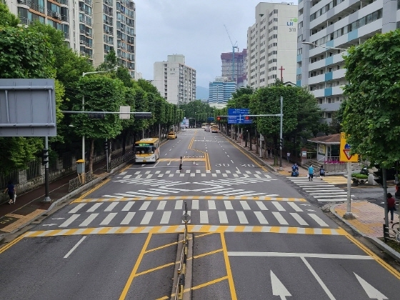 NSP통신-관악성원아파트 삼거리 대각선교차로. (안양시)