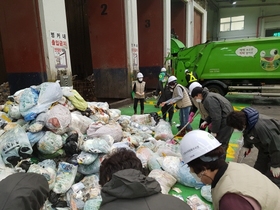 [NSP PHOTO]수원시, 자원회수시설 반입 생활쓰레기 점검…3월 29일까지