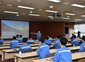 [NSP PHOTO]포스코 포항제철소 설비부문, 직책자 등대형 리더 로 키운다 ... 리더십 교육 실시