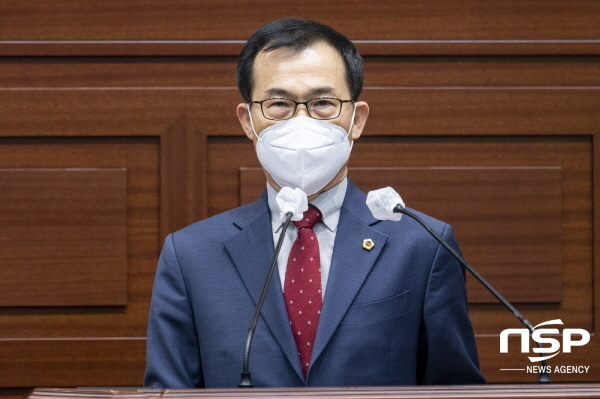 NSP통신-경상북도의회 김성진 의원이 5분 발언을 통해 대구·경북 통합에 대해 일방적인 추진을 중단하라고 촉구했다. (경상북도의회)