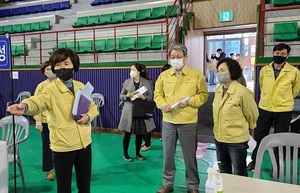 [NSP PHOTO]정읍시, 화이자 백신 모의훈련...예진표 작성 등 점검