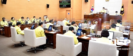 [NSP PHOTO]완주군의회, 제258회 임시회 폐회