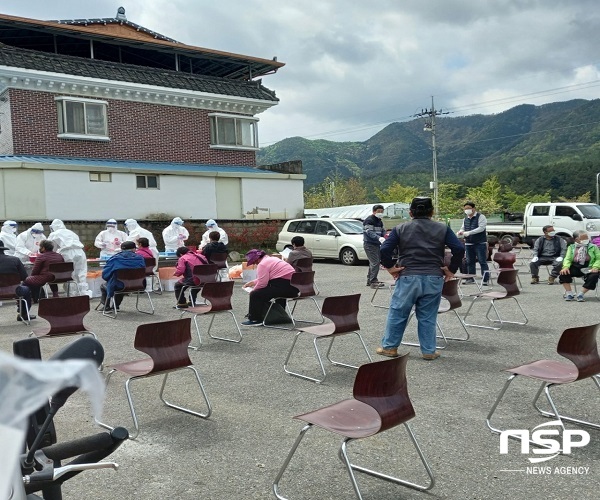 NSP통신-순천시는 읍면동 순회 임시검사소 운영으로 코로나19 확진자 조기발견에 총력을 다하고 있다. (순천시)