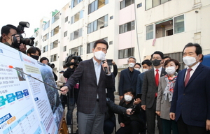 [NSP PHOTO]포항시, 지진피해주민을 위한 피해구제 지원금 지급 시작