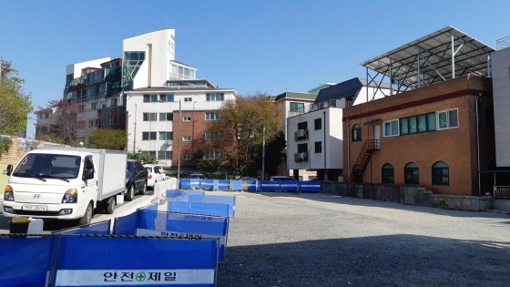 NSP통신-수정구 수진동 4763-10번지 성수초등학교 인근 주차장 조성 대상지. (성남시)