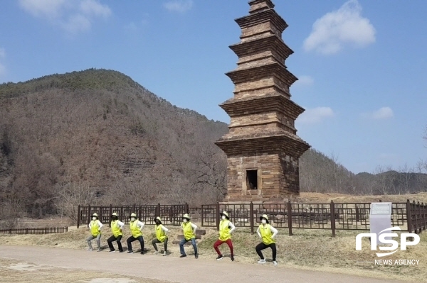 NSP통신-경상북도 통합건강증진사업지원단과 경상북도가 31개 건강마을 주민을 대상으로 진행하는 건강마을과 함께하는 생활 속 건강실천 이벤트에 영양군 입암면 건강마을이 참여해 세 팀이 수상하는 쾌거를 이루었다. (영양군)