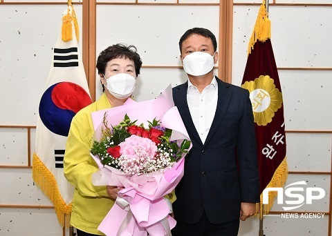 [NSP PHOTO]완주군의회, 의정활동 지원 유공 공무원 표창