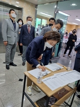 [NSP PHOTO]나경원 국민의힘 당대표 경선후보, 포항지역 당협 방문