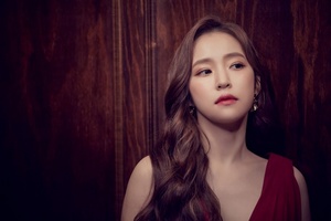 [NSP PHOTO]홍자 생애 첫 시구 도전설레고 기대돼