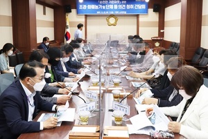 [NSP PHOTO]순천시의회 도시건설위원회, 순천만가든마켓 관련 간담회 개최