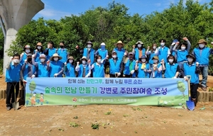 [NSP PHOTO]순천시, 강변로 주민참여숲 나무심기 행사 개최