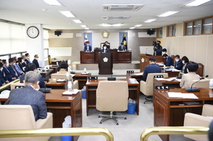 [NSP PHOTO]군위군의회, 대구시의회 본회의 방청