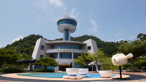 [NSP PHOTO]보성군, 한국차박물관 지역 예술인에게 전시 공간 개방