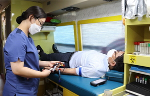 [NSP PHOTO]용인도시공사, 코로나 혈액수급 극복 단체 헌혈  동참