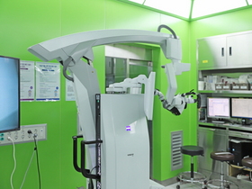 [NSP PHOTO]에스포항병원, 경북 지역 최초로 최첨단 수술 현미경 Kinevo 900 도입