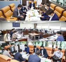 [NSP PHOTO]안산시의회 3개 상임위, 시 집행부와 간담회 개최