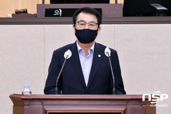 NSP통신-강재헌 의원이 제215회 여수시의회 정례회에서 발언하고 있다. (여수시의회)