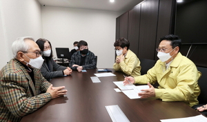 [NSP PHOTO]오후석 용인시 제1부시장 어르신 3차 백신 접종 당부