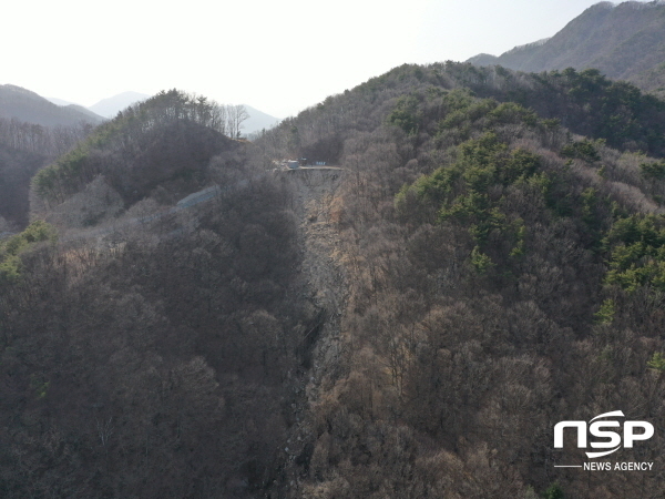 NSP통신-경상북도 산림환경연구원 서부지원은 지난해 집중호우 및 태풍으로 발생한 산사태 피해지 복구사업을 모두 완료했다고 밝혔다. 산사태 발생 모습 (경상북도)