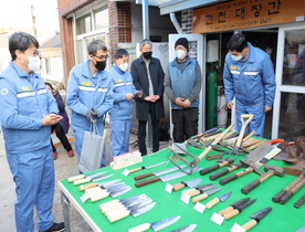 [NSP PHOTO]포스코 포항제철소, 전통 대장간 보존 위한 아낌없는 지원