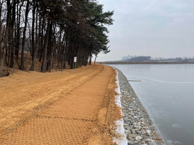 [NSP PHOTO]안성시, 만수저수지 수변길·경관숲 조성사업 완료