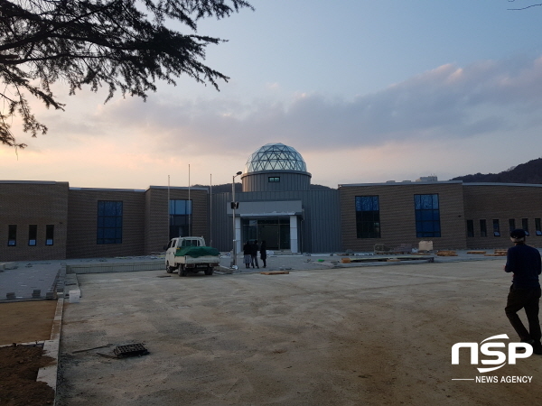 NSP통신-경상북도교육청이 지난 2018년부터 계획하고 건립을 추진했던 상주, 칠곡, 경산수학체험센터가 올해 3월까지 건축을 모두 완료하고 4월 중 본격적인 운영에 들어갈 예정이라고 10일 밝혔다. 칠곡수학체험센터 전경 (경상북도교육청)