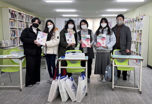 [NSP PHOTO]계명대 학생들, 동화책 만들어 아동복지시설에 기부