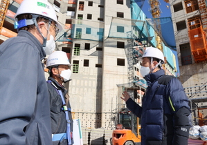 [NSP PHOTO]포항시, 동절기 안전사고 예방 등 공동주택 건설현장 긴급 점검