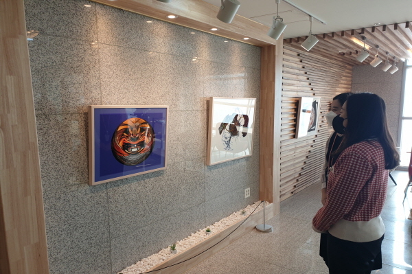 NSP통신-경상북도교육청은 지난 17일부터 오는 28일까지 본관 1층 상설갤러리에서 원의 미학 사진展을 연다고 밝혔다. (경상북도교육청)