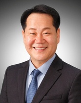 [NSP NEWS Image]정윤 성남시의원 성남시 본도심 도시정비사업 대전환해야