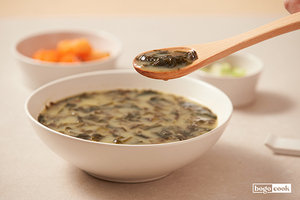 [NSP PHOTO]맛볼까더에스엠씨 콘크리 보고쿡 우리한우 미역곰탕