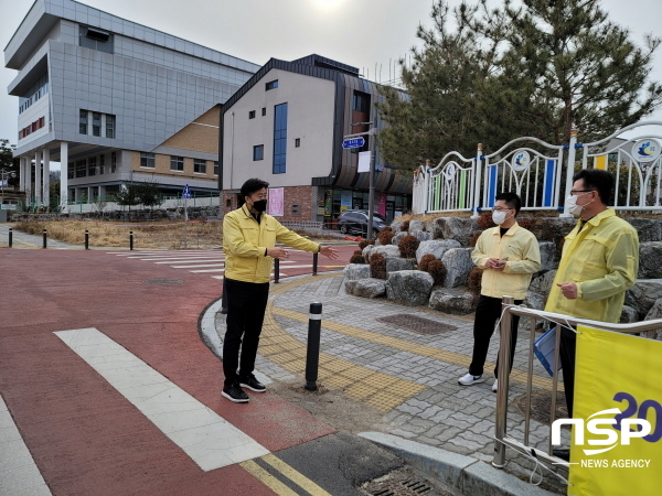 NSP통신-경상북도교육청은 지난 9일부터 오는 25일까지 도내 전체 학교를 대상으로 2022학년도 신학기 등교수업을 대비해 학교 안전분야 전반에 대한 학교안전 종합점검을 실시한다고 밝혔다. (경상북도교육청)