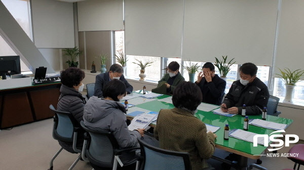 NSP통신-포항시는 15일 포스코 지주회사 전환 및 서울 설치와 관련해 지역 내 환경단체와 함께 간담회를 개최했다. (포항시)