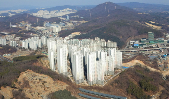 NSP통신-처인구 삼가동 삼가2지구 뉴스테이 아파트 현장 모습. (용인시)