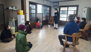 [NSP PHOTO]목포경찰서, 노인성폭력 예방 이동상담소
