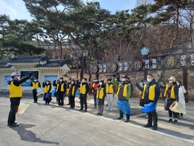 [NSP PHOTO]경주화랑교육원, 봄맞이 환경정화 봉사활동 실시