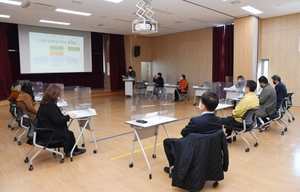 [NSP PHOTO]시흥다문화엄마학교 후원금 전달식 열려…신진스틸 천만원 쾌척