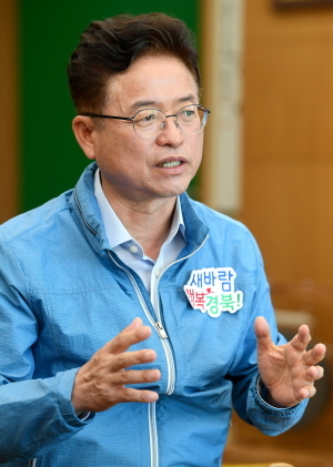 NSP통신-이철우 경상북도지사는 오는 18일 대통령직인수위원회를 방문해 윤석열 당선인, 김병준 지역균형발전특별위원장 등과 면담을 진행한다. (경상북도)