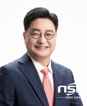 NSP통신-문충운 국민의힘 포항시장 예비후보 (문충운 포항시장 예비후보 사무실)