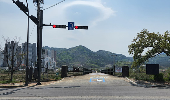 NSP통신-속초시 소야벌 감응형 교통신호기. (속초시)