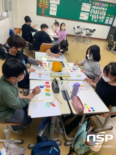 NSP통신-광양중동초 모둠 토론수업. (전남교육청)