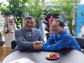 [NSP PHOTO]허석 순천시장 예비후보 장만채 전 교육감측 특례시 공약 전격 수용