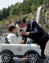 [NSP NEWS Image]윤화섭 안산시장 예비후보 어린이날 선물 보따리 공약 발표