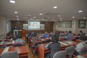 [NSP PHOTO]에스포항병원 김문철 대표병원장, 경북도민행복대학 명예석사과정 뇌졸중 강연